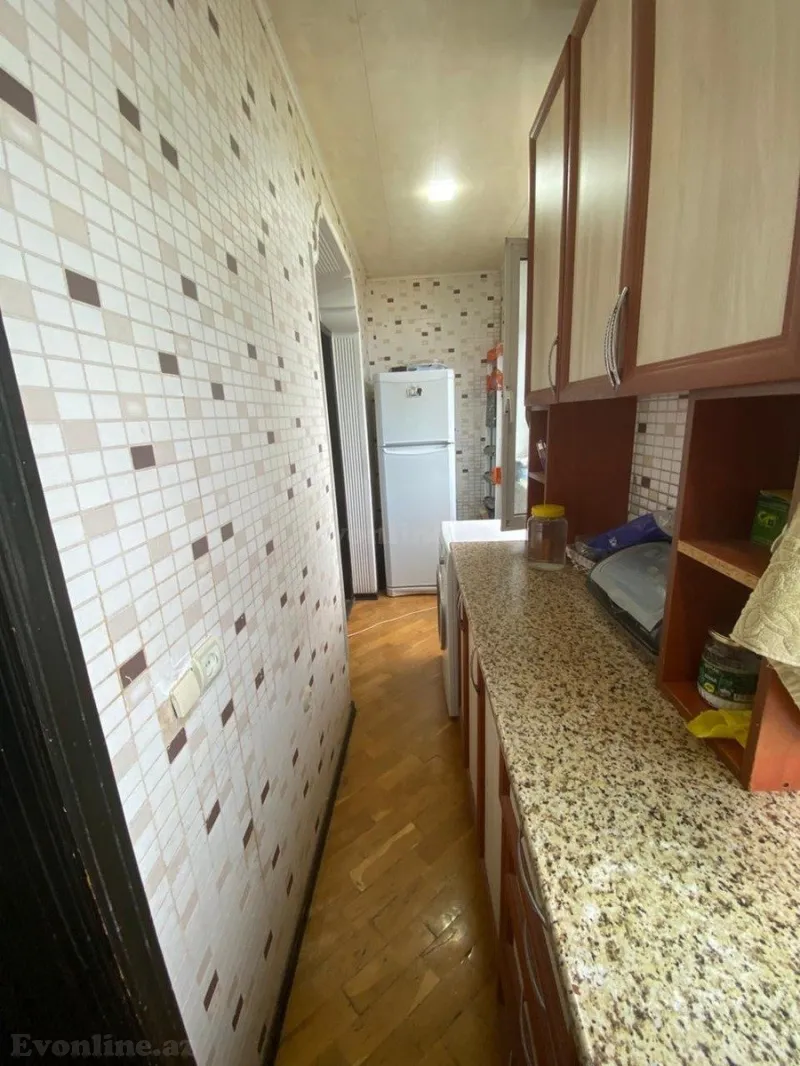 Satılır 3 otaqlı Mənzil Köhnə tikili 56 m² Əmircan - şəkil 13