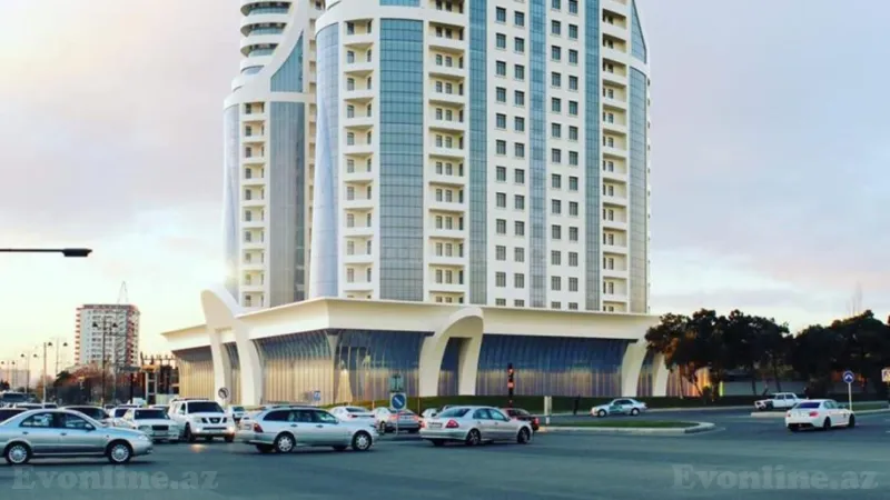 4 otaqlı Mənzil 200 m² Həzi Aslanov m. Satılır