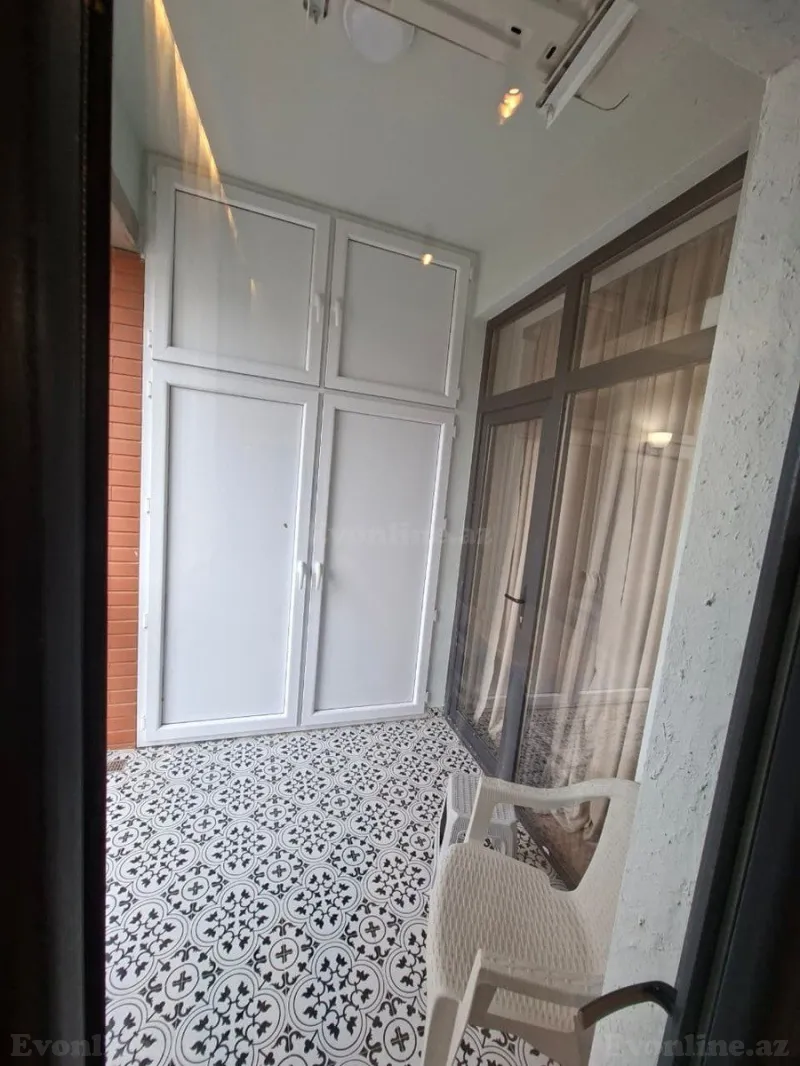Kirayə verilir 2 otaqlı Mənzil Yeni tikili 60 m² Nizami m.