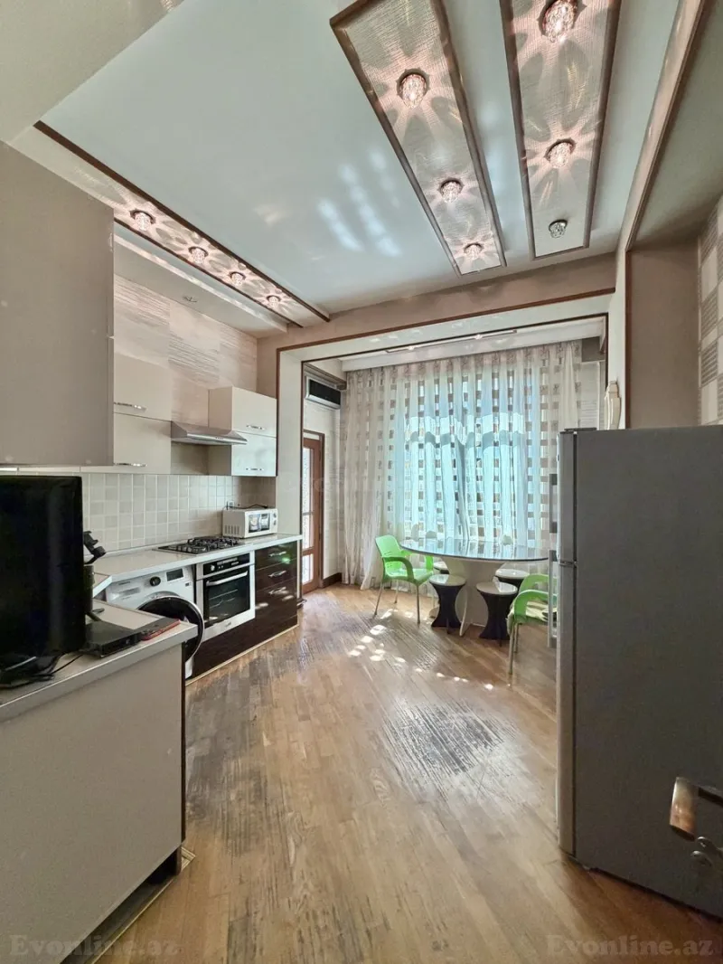 Satılır 3 otaqlı Mənzil Yeni tikili 132 m² Nizami m. - şəkil 16