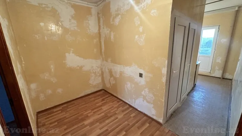 Satılır 2 otaqlı Mənzil Köhnə tikili 60 m² Suraxanı r. - şəkil 5