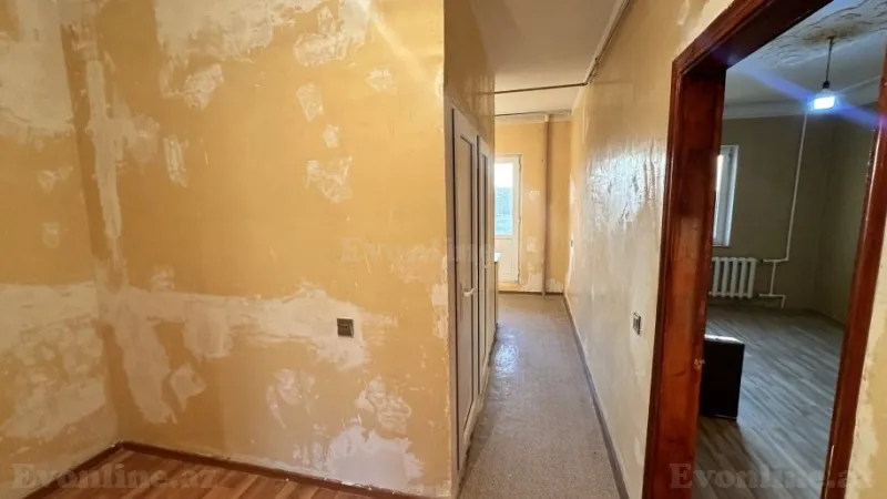 Satılır 2 otaqlı Mənzil Köhnə tikili 60 m² Suraxanı r. - şəkil 6