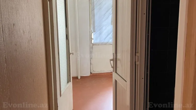 Kirayə verilir 1 otaqlı Mənzil Köhnə tikili 30 m² Əhmədli m. - şəkil 2