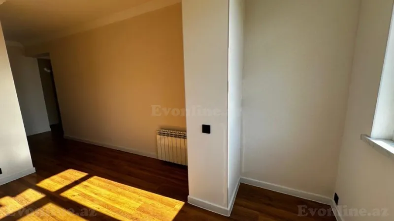 Satılır 3 otaqlı Mənzil Köhnə tikili 80 m² Xalqlar Dostluğu m. - şəkil 4