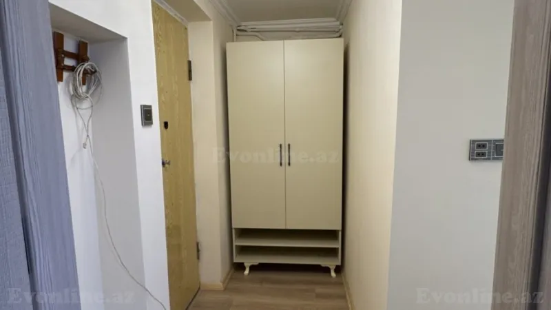 Satılır 1 otaqlı Mənzil Köhnə tikili 32 m² Neftçilər m. - şəkil 3