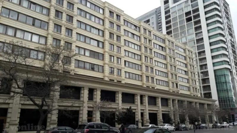 2 otaqlı Mənzil 75 m² 28 May m. Kirayə verilir