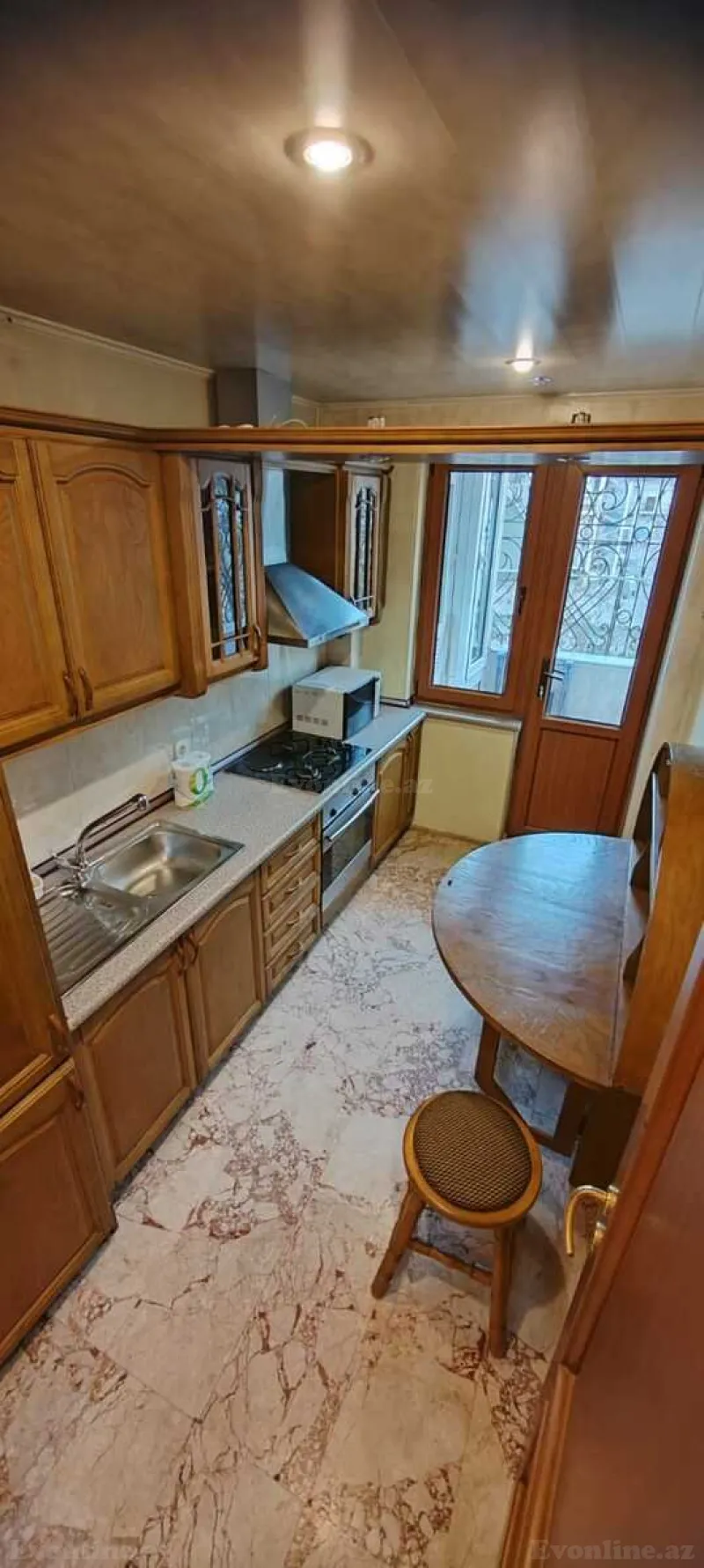 Kirayə verilir 2 otaqlı Mənzil Köhnə tikili 75 m² 28 May m. - şəkil 11