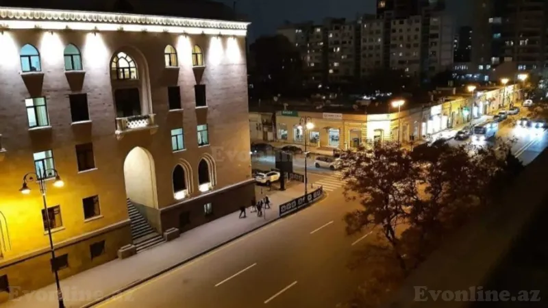 Kirayə verilir 2 otaqlı Mənzil Köhnə tikili 75 m² 28 May m. - şəkil 15