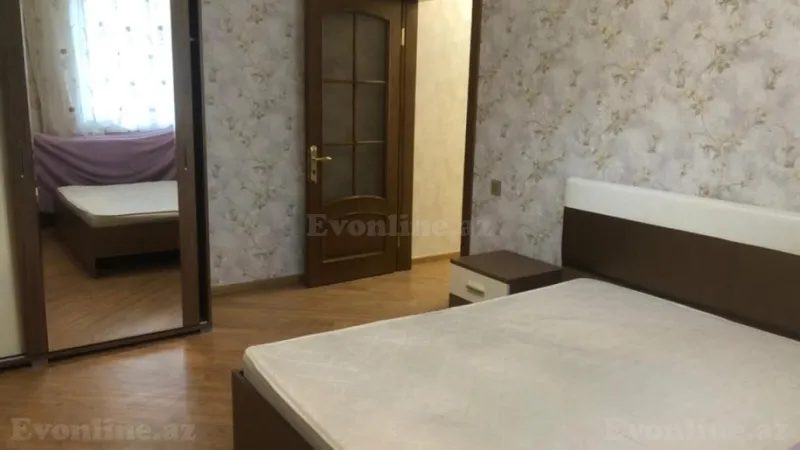 Satılır 2 otaqlı Mənzil Köhnə tikili 90 m² Elmlər Akademiyası m. - şəkil 4