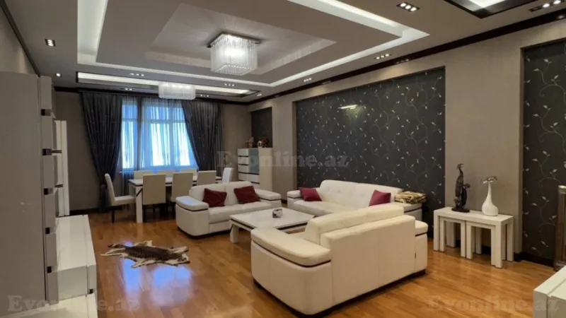 4 otaqlı Mənzil 222 m² Elmlər Akademiyası m. Satılır