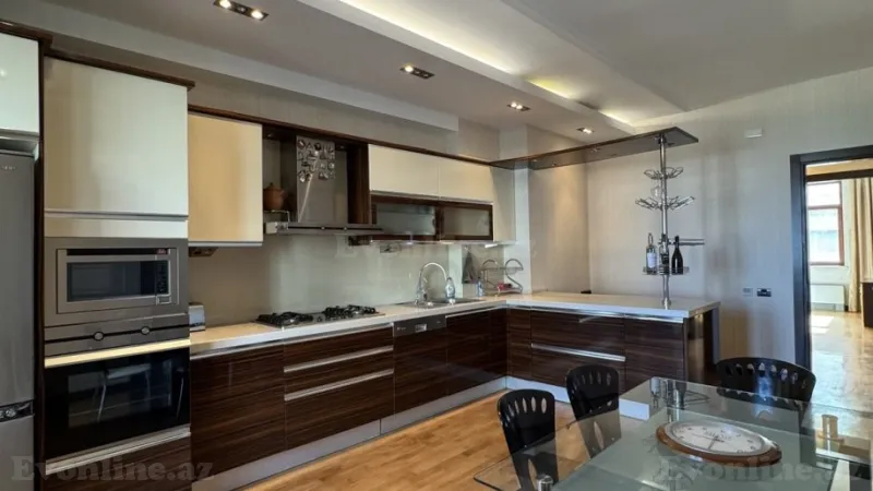 Satılır 4 otaqlı Mənzil Yeni tikili 222 m² Elmlər Akademiyası m. - şəkil 6
