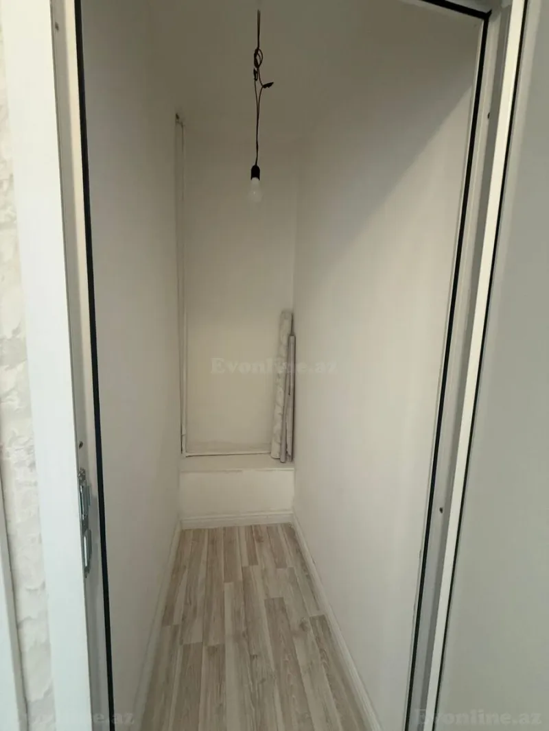 Satılır 2 otaqlı Mənzil Köhnə tikili 60 m² Həzi Aslanov m. - şəkil 7