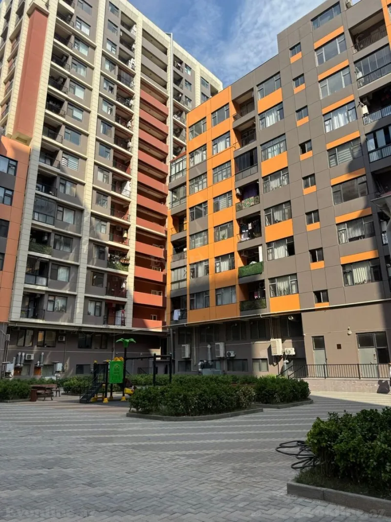Satılır 2 otaqlı Mənzil Yeni tikili 60 m² 28 May m. - şəkil 2