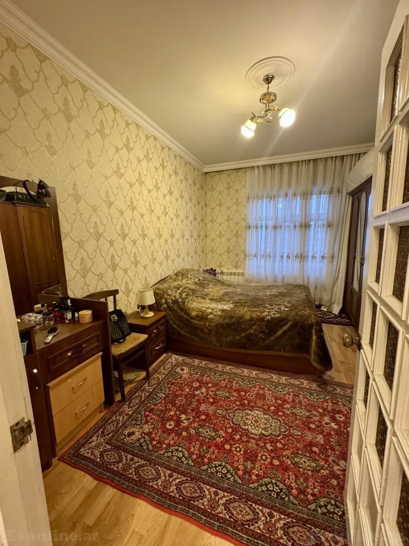 Satılır 3 otaqlı Mənzil Köhnə tikili 85 m² Yeni Yasamal - şəkil 13