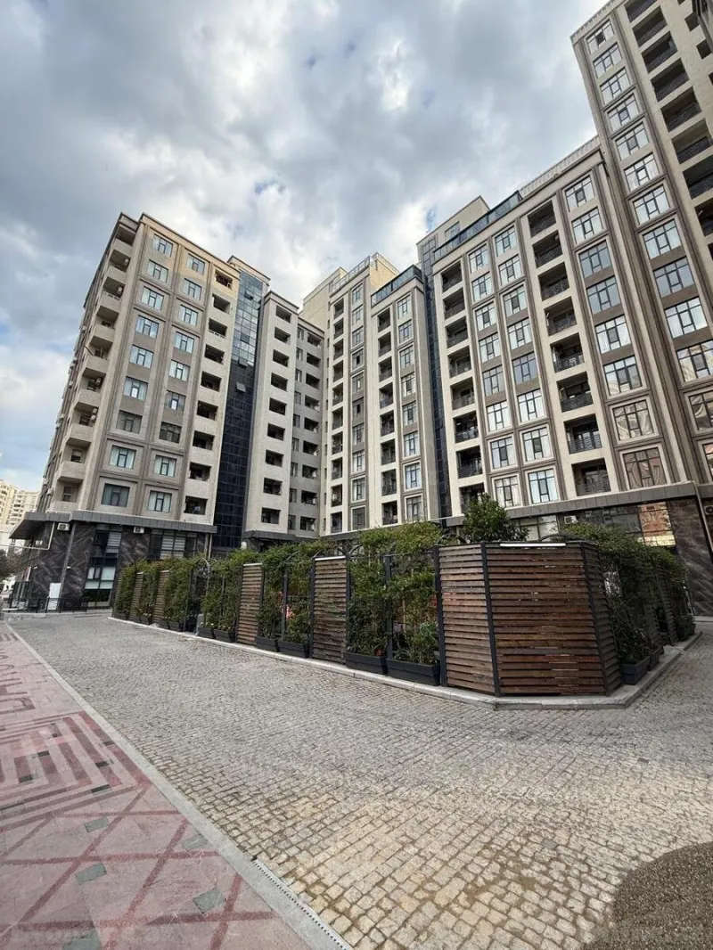 Satılır 2 otaqlı Mənzil Yeni tikili 65 m² Gənclik m.