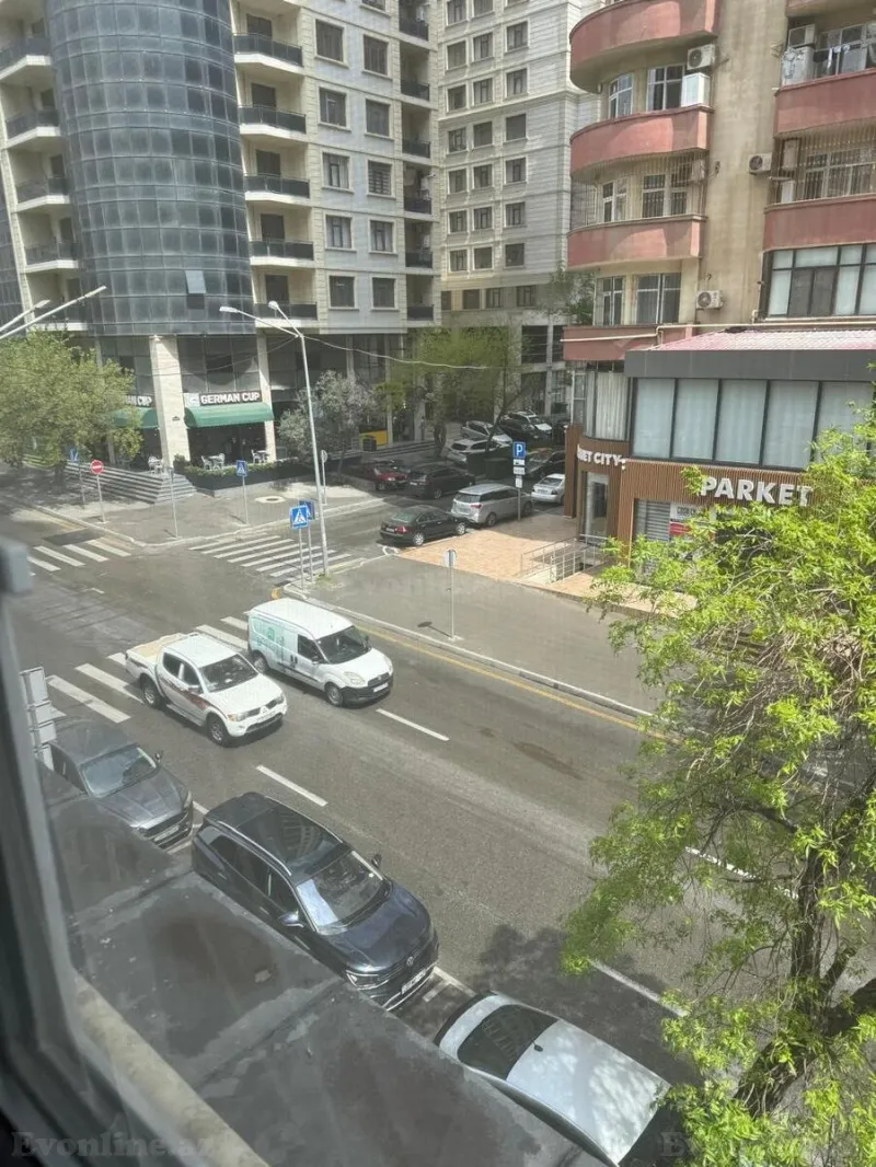 Satılır 2 otaqlı Mənzil Yeni tikili 65 m² Gənclik m. - şəkil 12