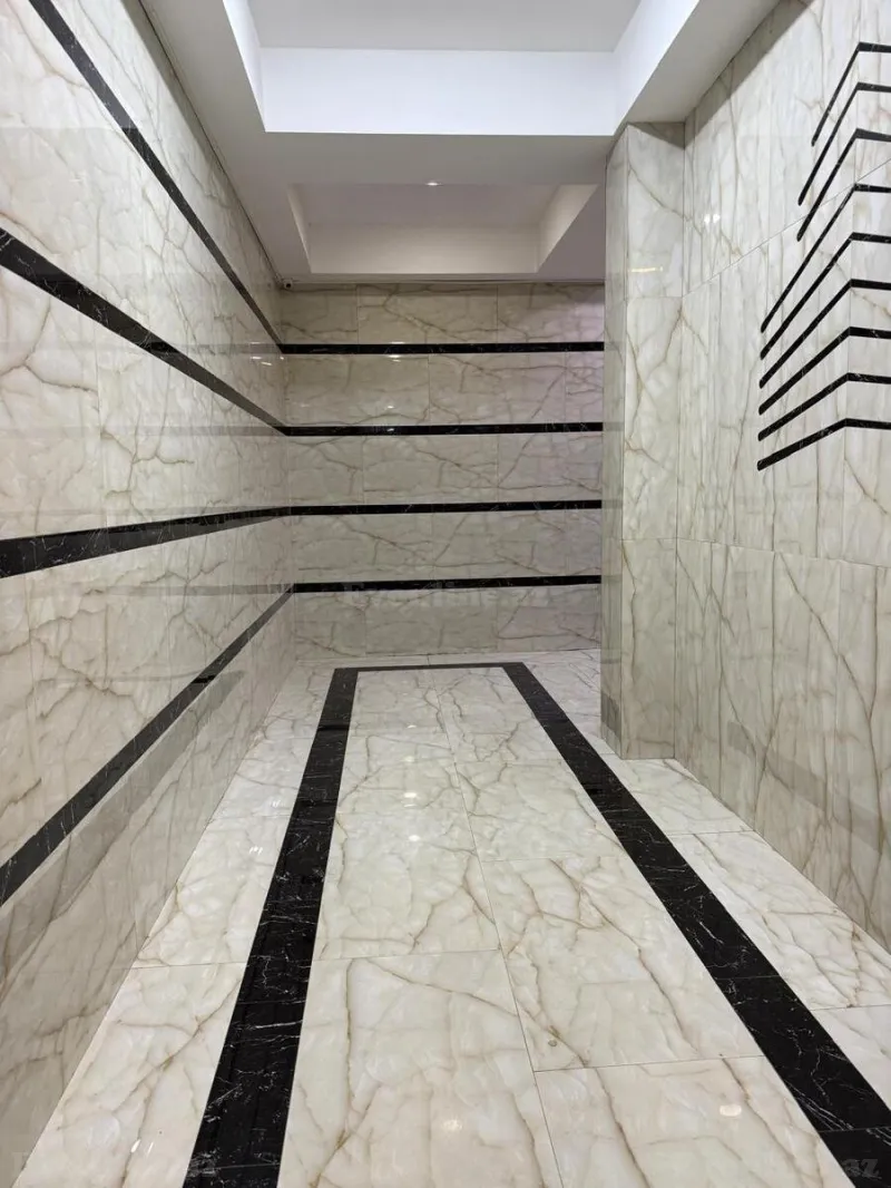 Satılır 2 otaqlı Mənzil Yeni tikili 65 m² Gənclik m. - şəkil 14