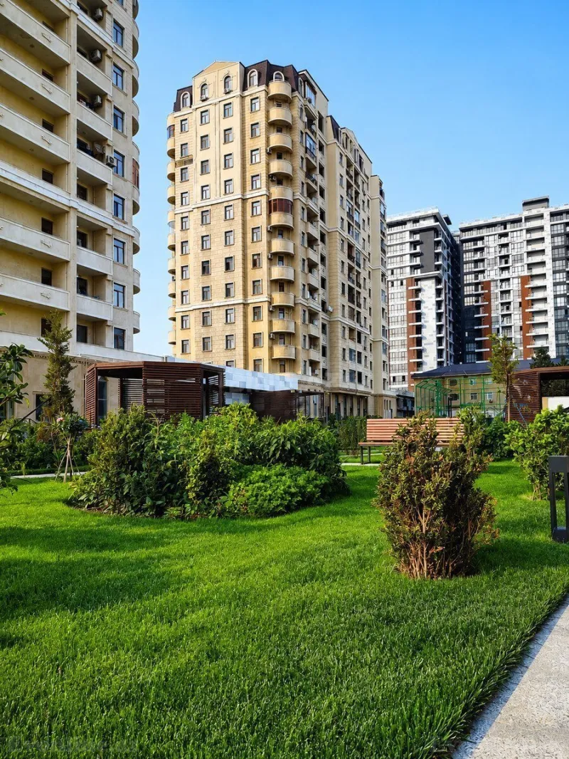Satılır 3 otaqlı Mənzil Yeni tikili 153 m² Koroğlu m.