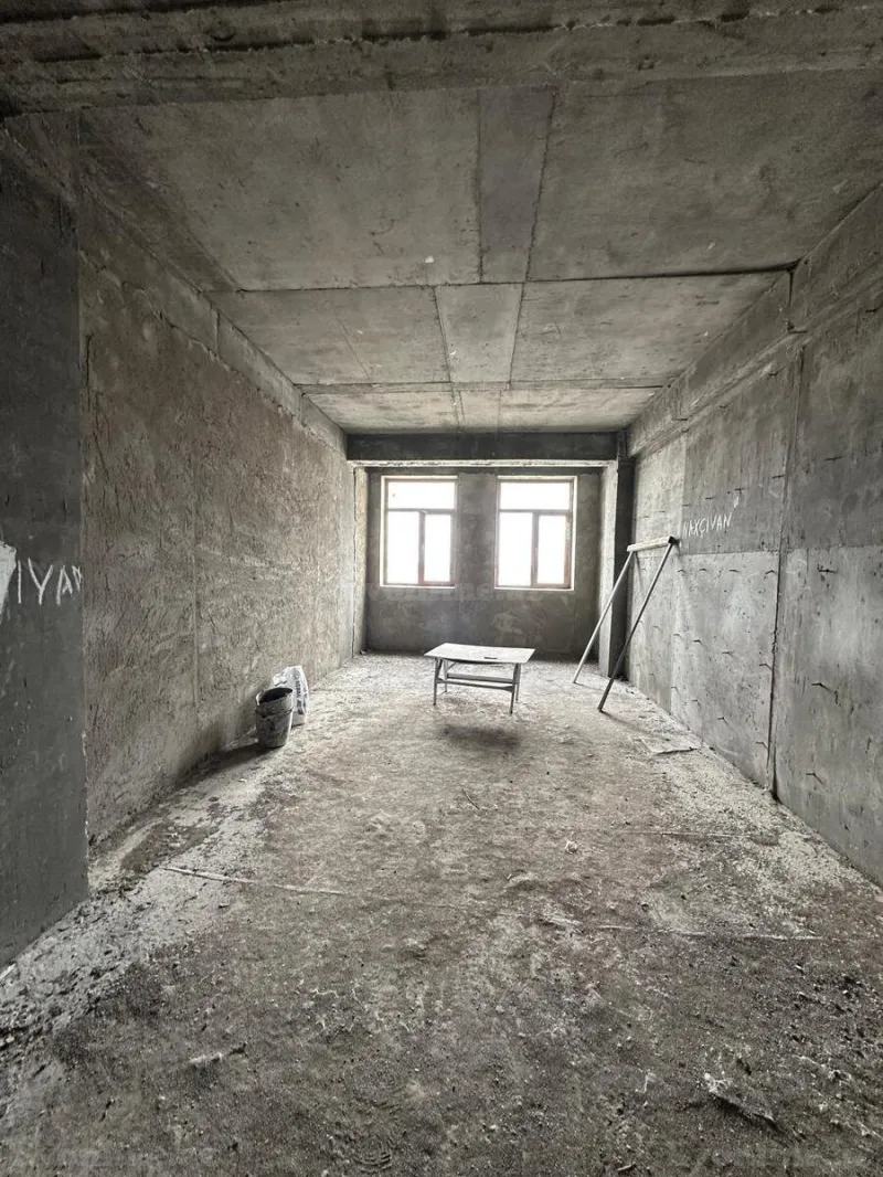 Satılır 3 otaqlı Mənzil Yeni tikili 153 m² Koroğlu m. - şəkil 2
