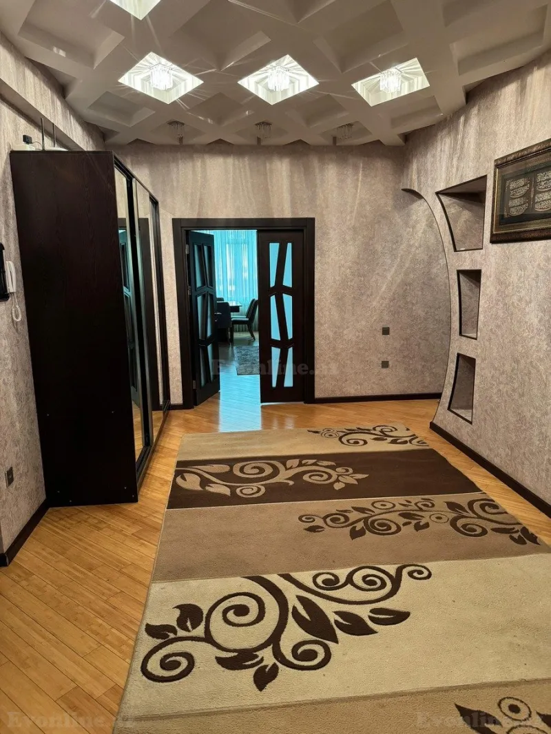 Satılır 3 otaqlı Mənzil Yeni tikili 135 m² Xırdalan - şəkil 2