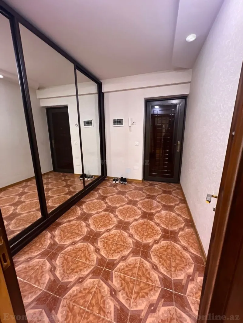 Satılır 3 otaqlı Mənzil Yeni tikili 135 m² Nəriman Nərimanov m. - şəkil 5