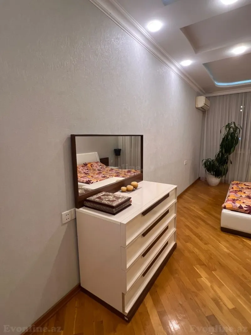 Satılır 3 otaqlı Mənzil Yeni tikili 135 m² Nəriman Nərimanov m. - şəkil 7