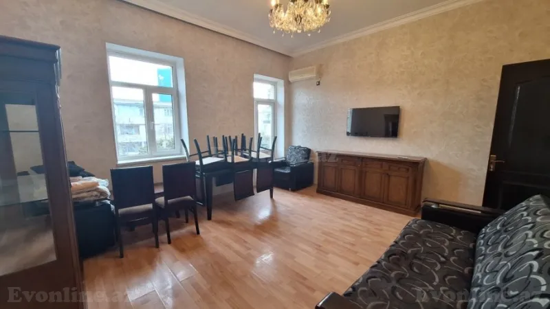 Kirayə verilir 3 otaqlı Mənzil Köhnə tikili 70 m² Nəriman Nərimanov m. - şəkil 2