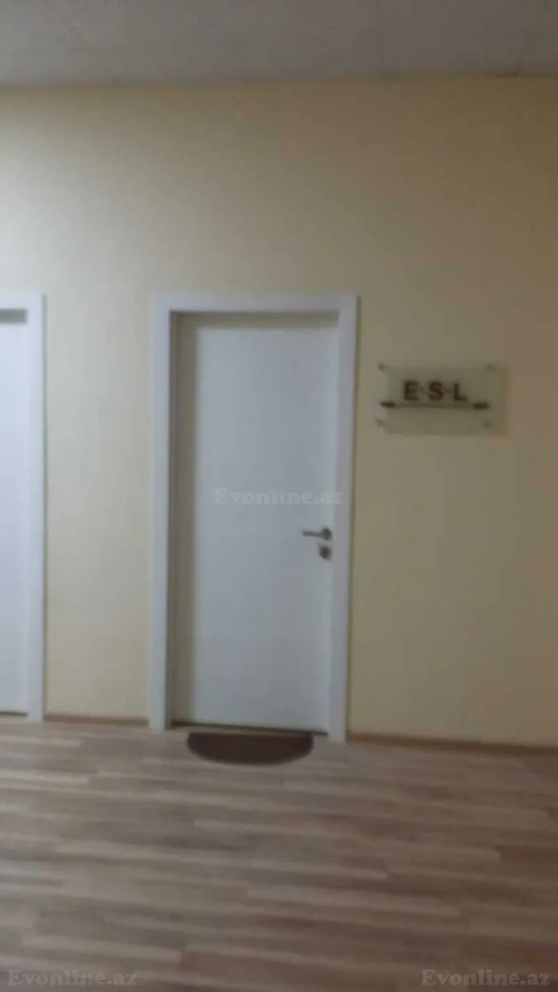 5 otaqlı Ofis 200 m² Nəriman Nərimanov m. Kirayə verilir