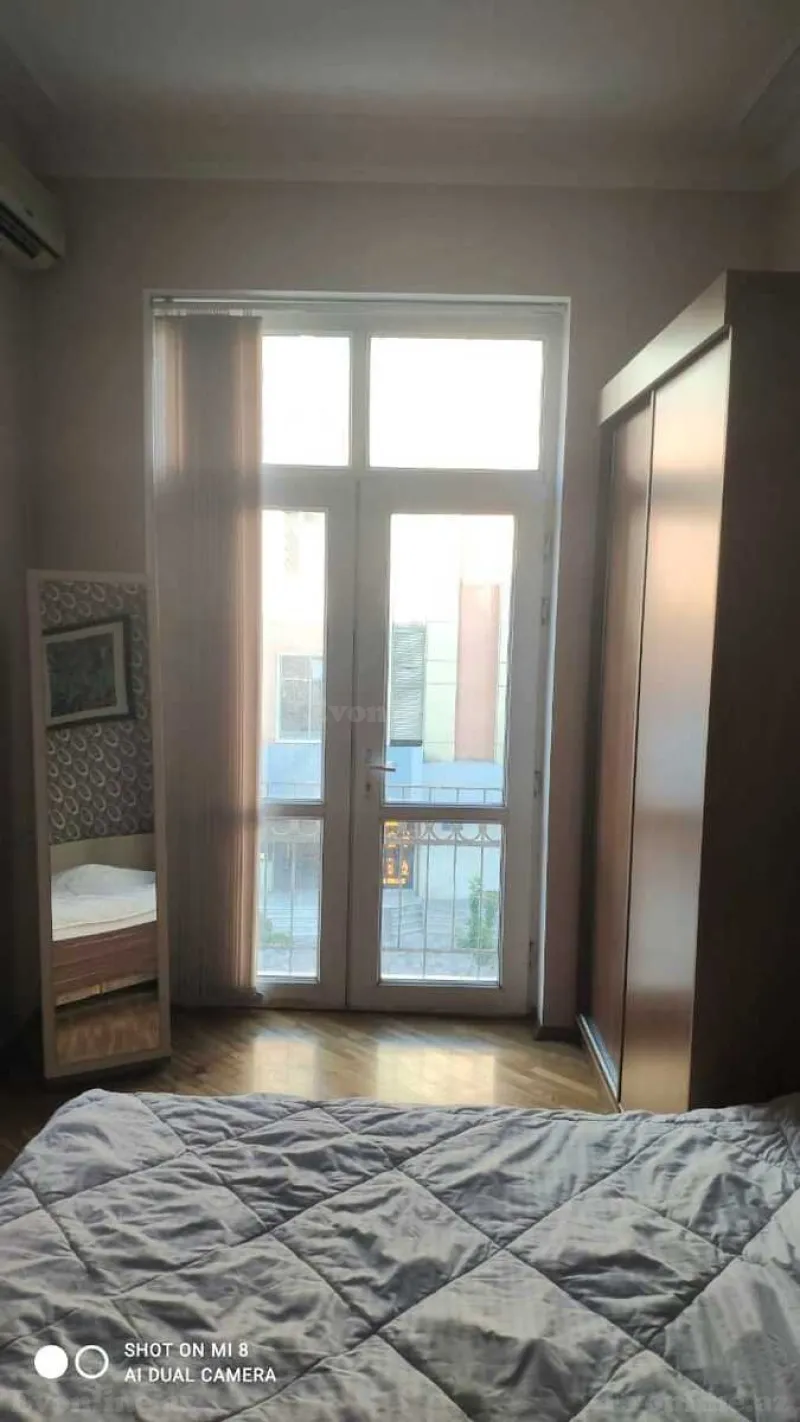 Kirayə verilir 4 otaqlı Mənzil Köhnə tikili 110 m² Sahil m. - şəkil 6