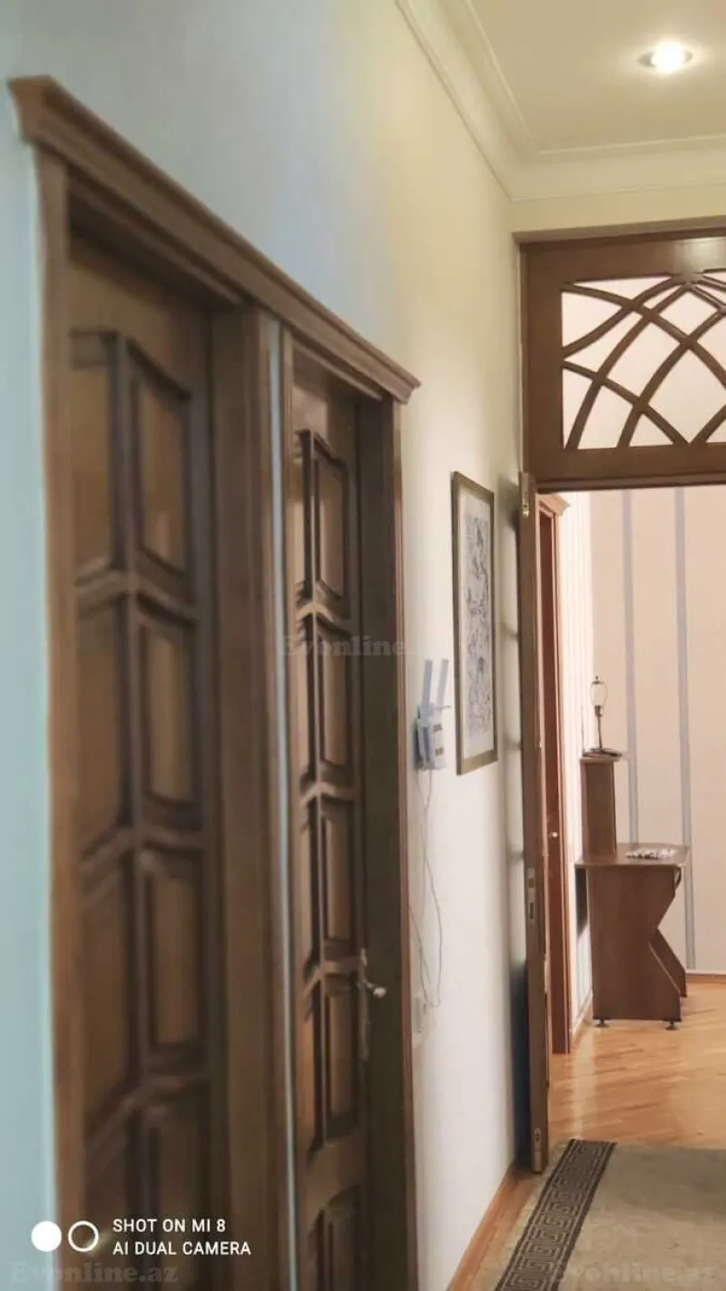 Kirayə verilir 4 otaqlı Mənzil Köhnə tikili 110 m² Sahil m. - şəkil 11
