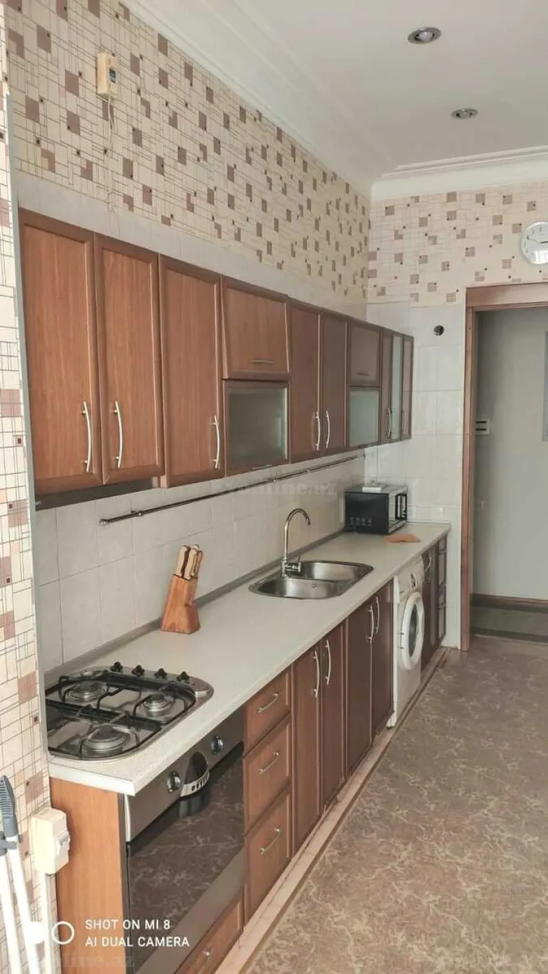 Kirayə verilir 4 otaqlı Mənzil Köhnə tikili 110 m² Sahil m. - şəkil 14