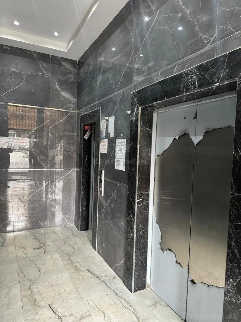 Satılır 3 otaqlı Mənzil Yeni tikili 145 m² 28 May m. - şəkil 6