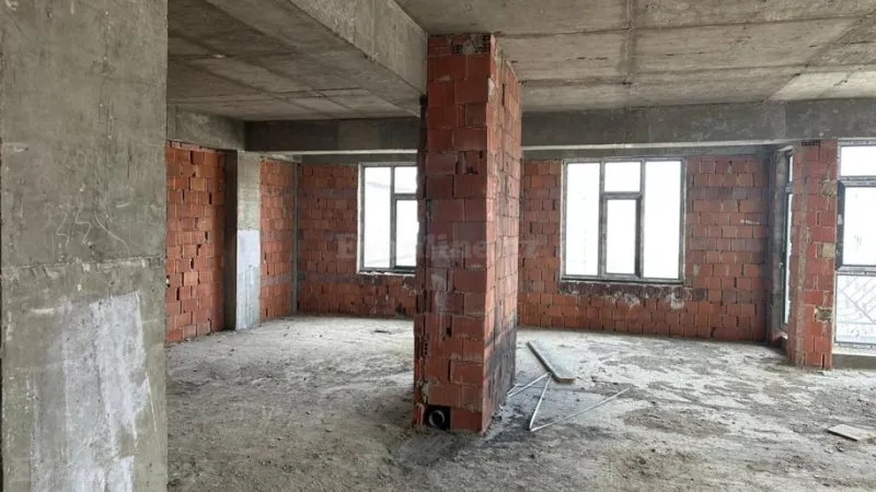 Satılır 3 otaqlı Mənzil Yeni tikili 145 m² 28 May m. - şəkil 29