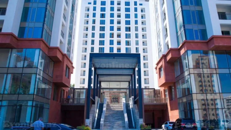Kirayə verilir 2 otaqlı Mənzil Yeni tikili 45 m² Elmlər Akademiyası m.