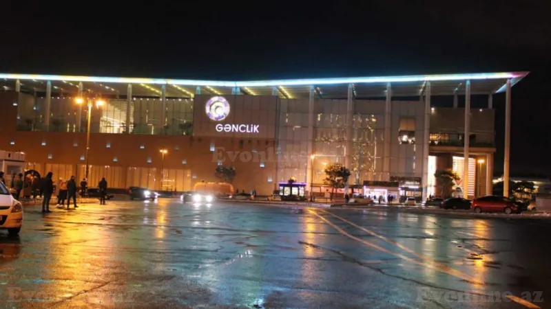 Satılır 2 otaqlı Mənzil Köhnə tikili 45 m² Gənclik m. - şəkil 18