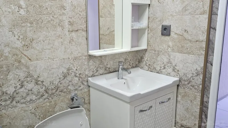 Satılır 2 otaqlı Mənzil Yeni tikili 82 m² Qara Qarayev m. - şəkil 11