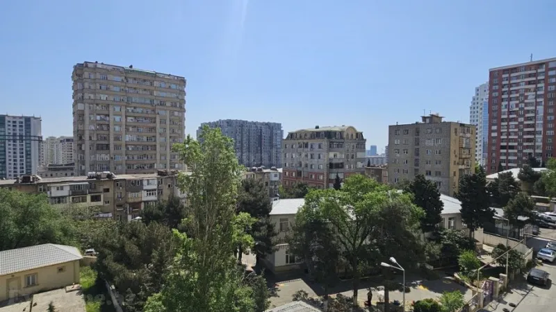 Satılır 2 otaqlı Mənzil Yeni tikili 80 m² Yasamal - şəkil 15