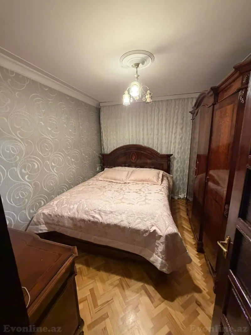 Satılır 3 otaqlı Mənzil Köhnə tikili 75 m² Nəriman Nərimanov m. - şəkil 3