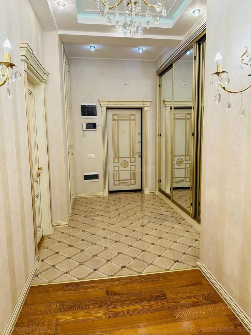 Satılır 6 otaqlı Mənzil Yeni tikili 233 m² 28 May m. - şəkil 19