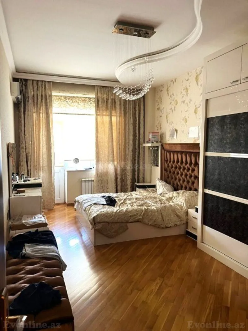 Satılır 3 otaqlı Mənzil Yeni tikili 136 m² Nərimanov r. - şəkil 5