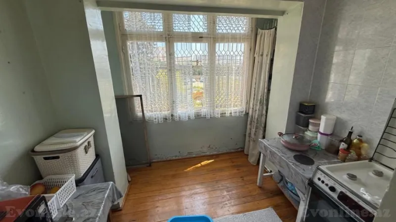 Satılır 5 otaqlı Mənzil Köhnə tikili 110 m² Həzi Aslanov - şəkil 14