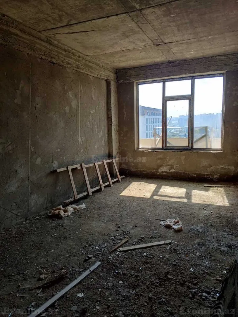 Satılır 3 otaqlı Mənzil Yeni tikili 175 m² Nəsimi r. - şəkil 4