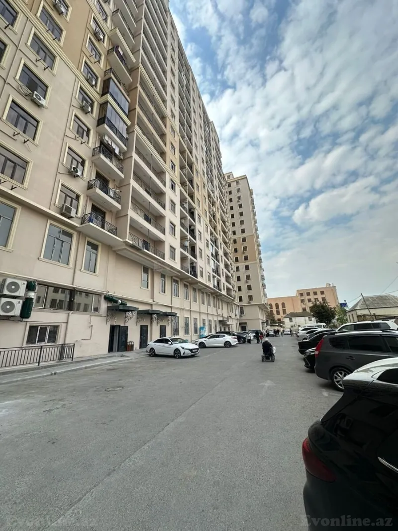 Satılır 2 otaqlı Mənzil Yeni tikili 91 m² 8 Noyabr m. - şəkil 4