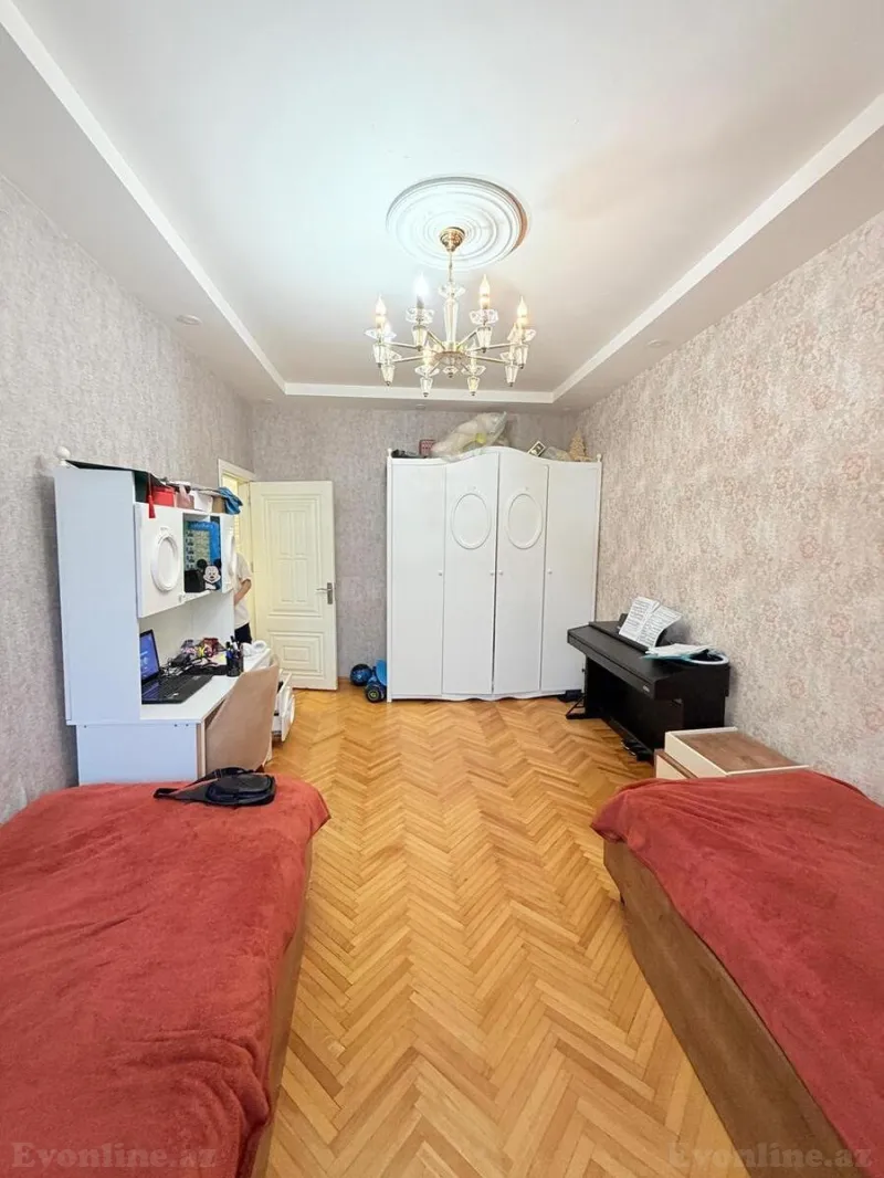Satılır 3 otaqlı Mənzil Köhnə tikili 57 m² 7-ci mikrorayon - şəkil 5