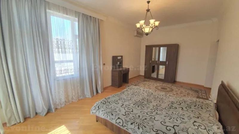 Kirayə verilir 4 otaqlı Mənzil Yeni tikili 220 m² 28 May m. - şəkil 20