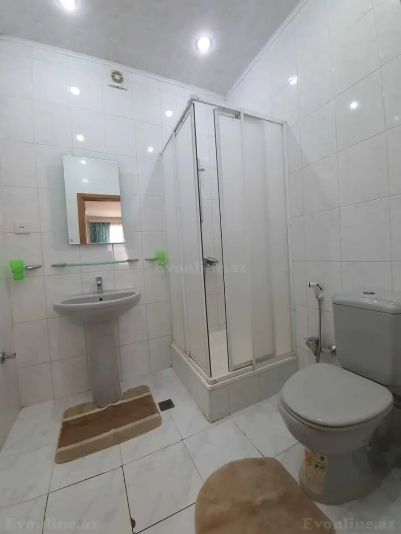 Kirayə verilir 4 otaqlı Mənzil Yeni tikili 220 m² 28 May m. - şəkil 23