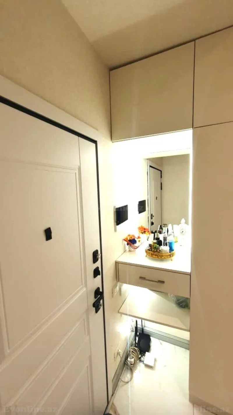 Satılır 3 otaqlı Mənzil Yeni tikili 70 m² 4-cü mikrorayon - şəkil 15