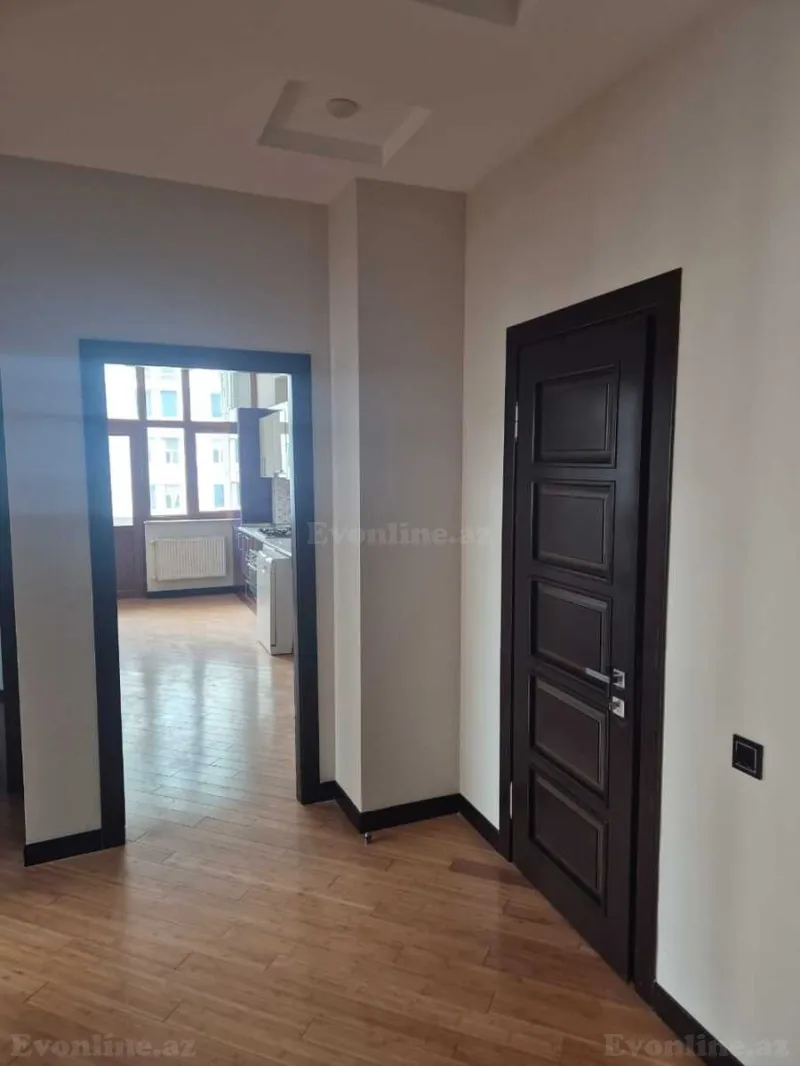 Kirayə verilir 3 otaqlı Mənzil Yeni tikili 120 m² Xətai m. - şəkil 9