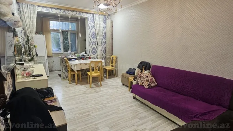 2 otaqlı Mənzil 40 m² 4-cü mikrorayon Satılır