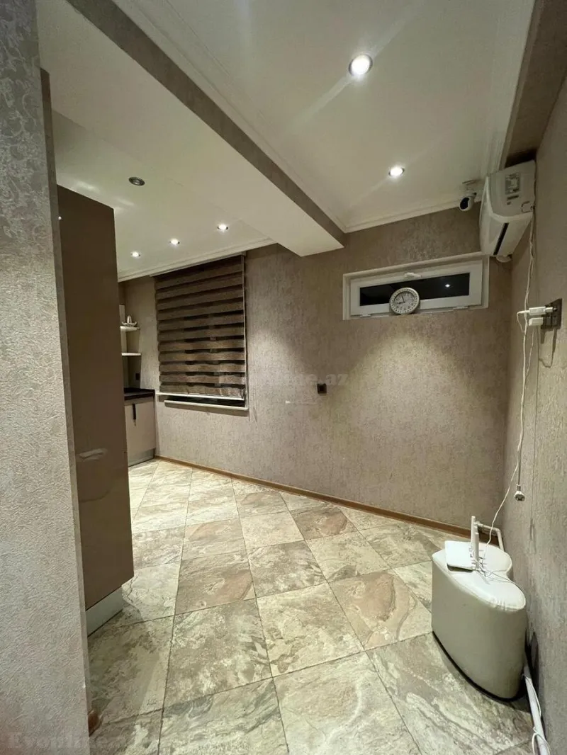 Kirayə verilir 2 otaqlı Mənzil Köhnə tikili 74 m² Nəsimi r. - şəkil 10